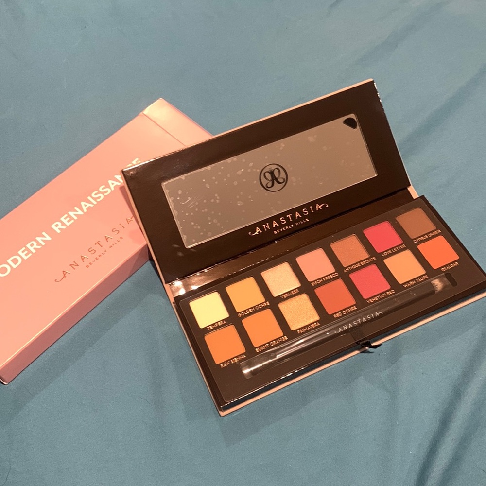 Brand new Anastasia Modern Renaissance palette